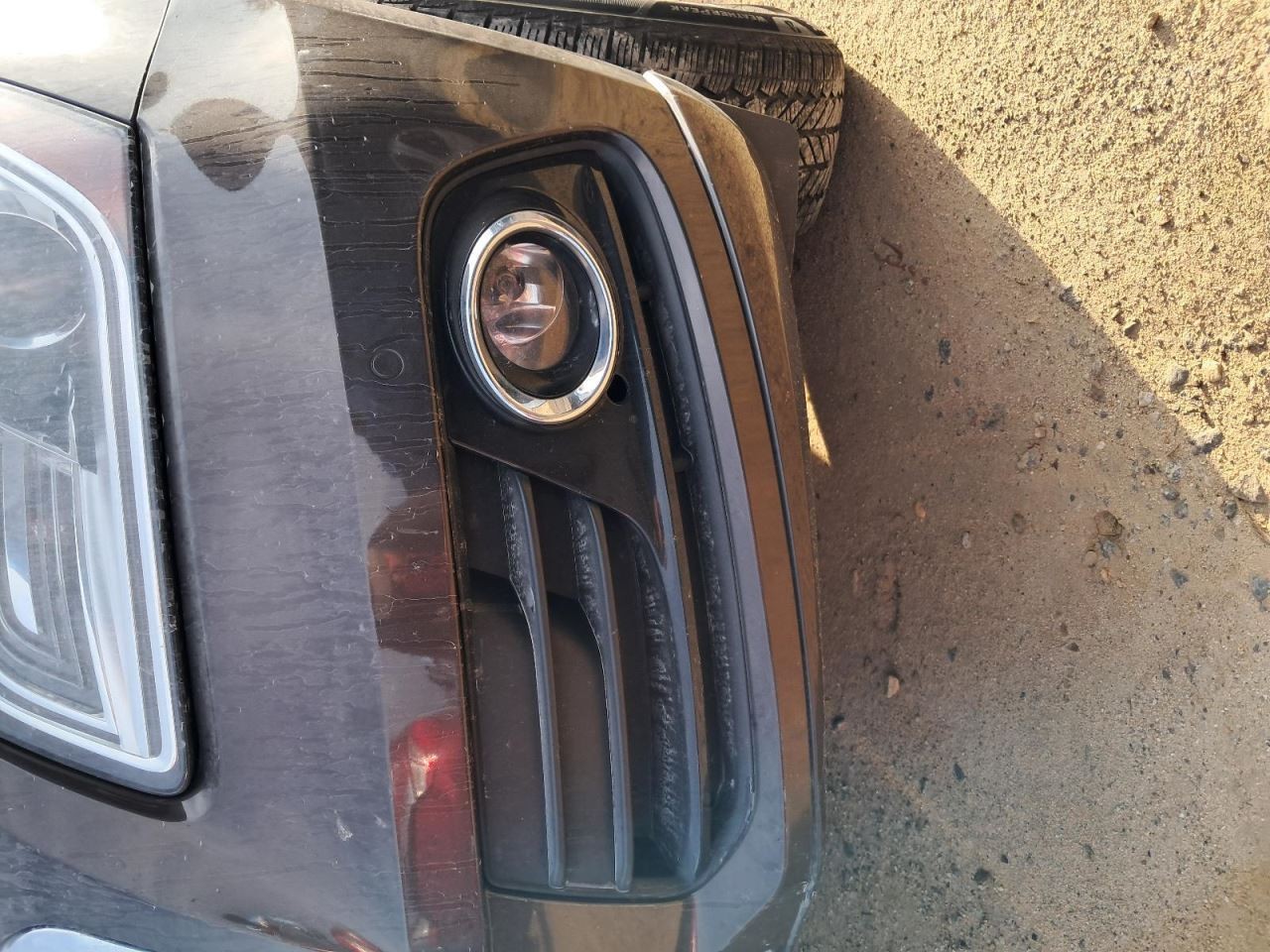 Q5 2013 Glove Box 4874559