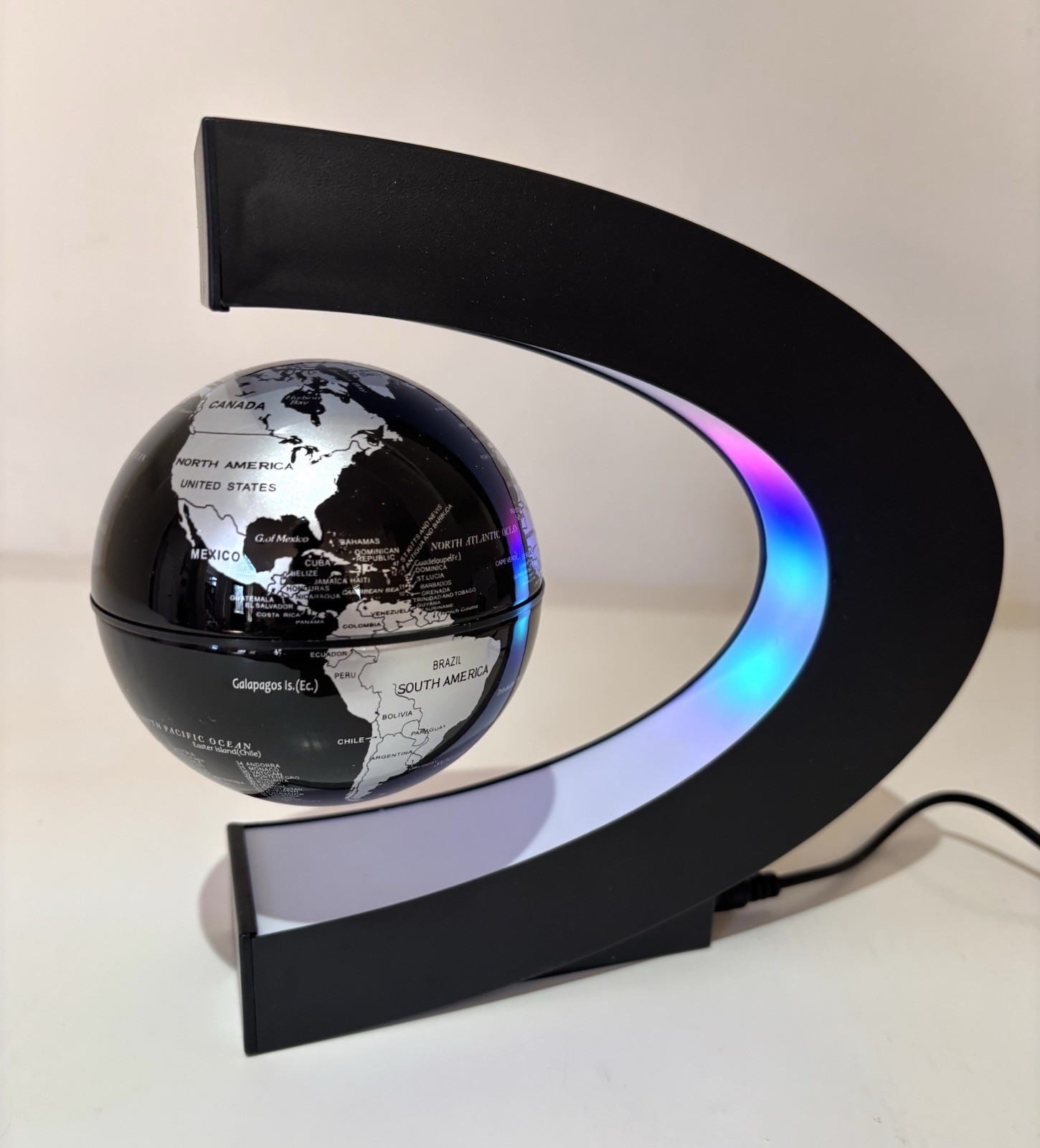 Magnetic Levitating Floating Globe with LED Lights, Cool Gadgets C Frame Globe L