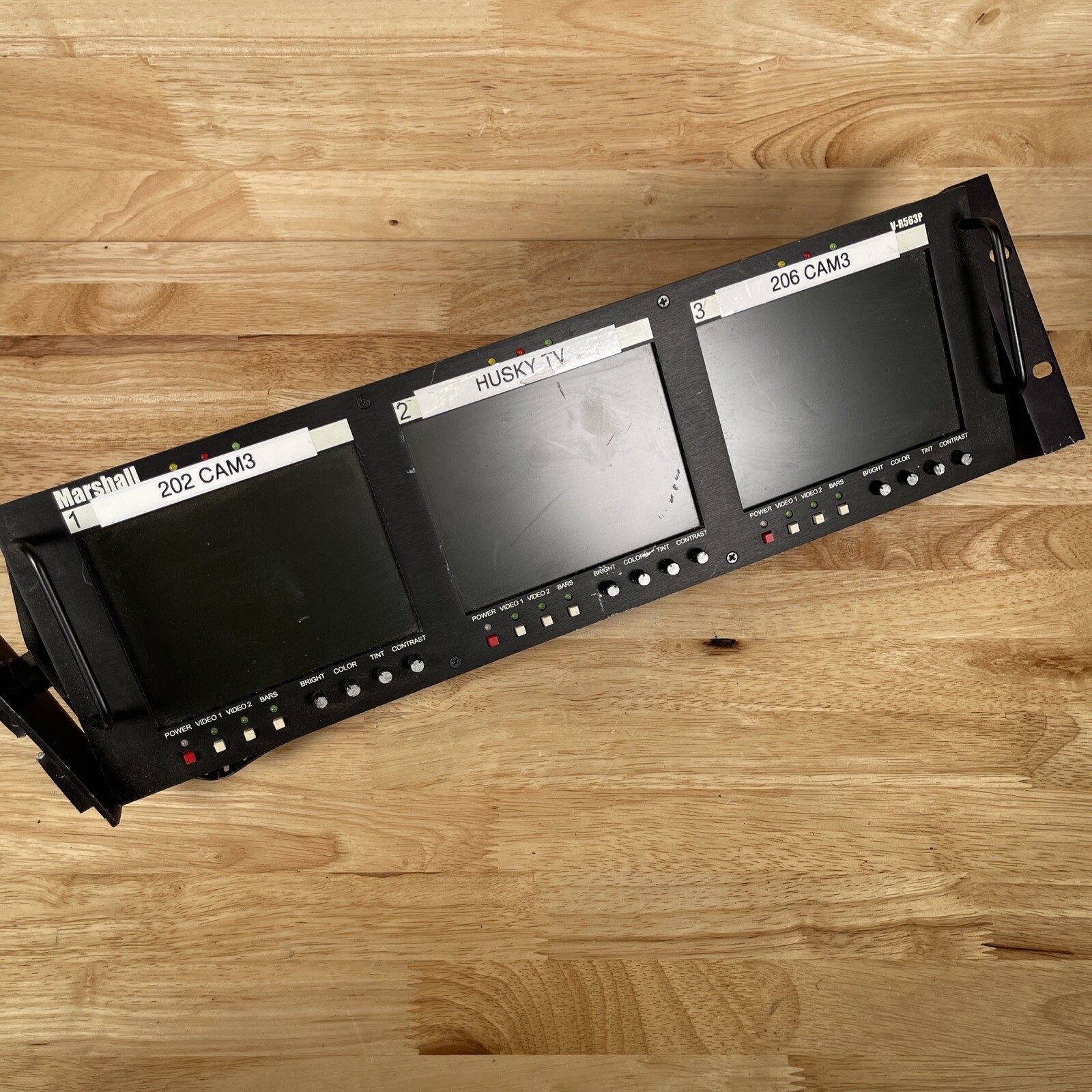 Marshall V-R563P Triple 5.6 inch Rackmount LCD Panels **untested For Parts