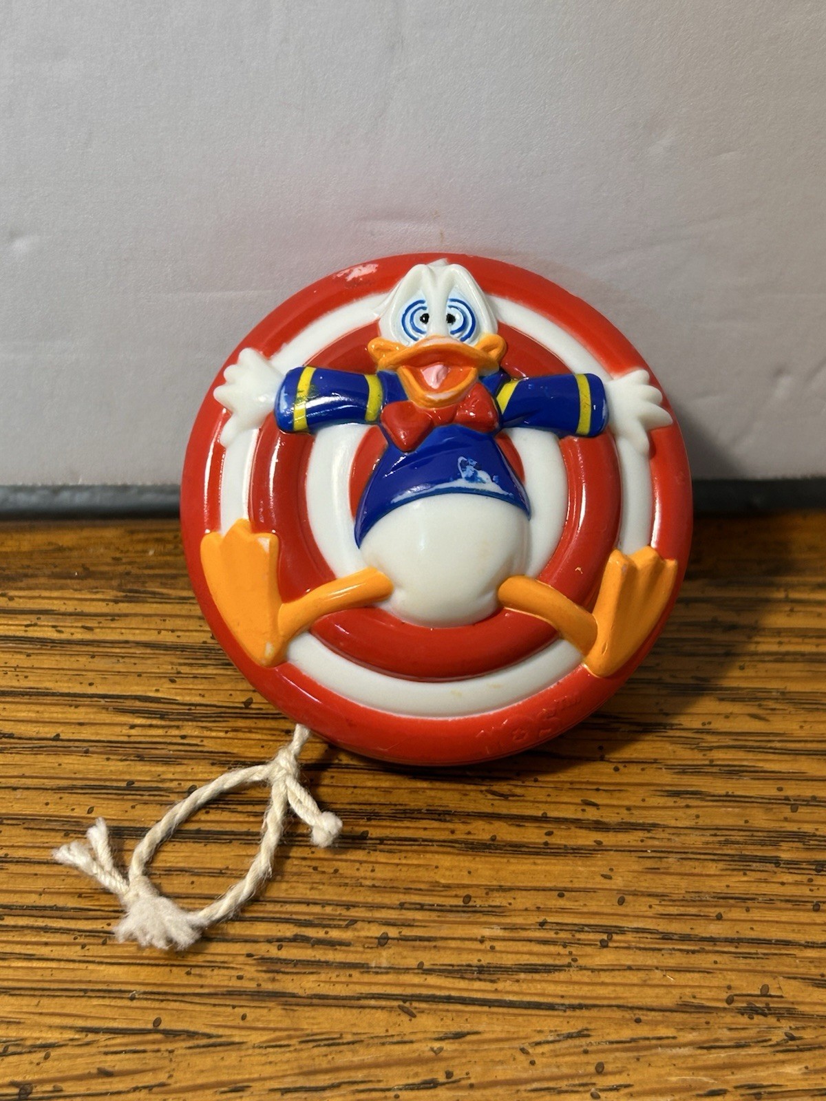 Vintage 1988 Disney Donald Duck Radical Yo-Yo Spectra Star Toy TESTED WORKS