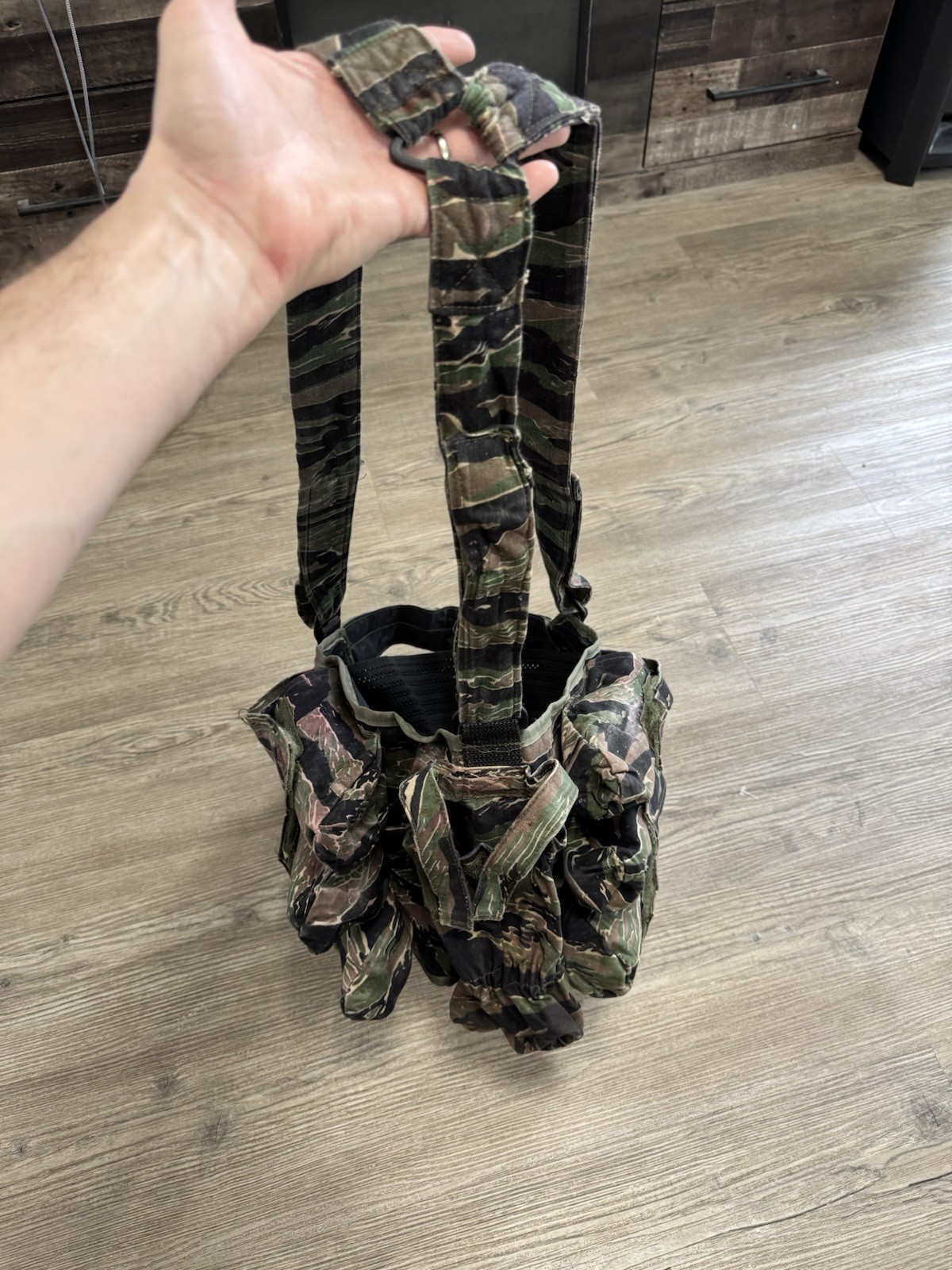 Vintage Renegade Action Sports Camouflage Paintball 6 Canister Body Harness