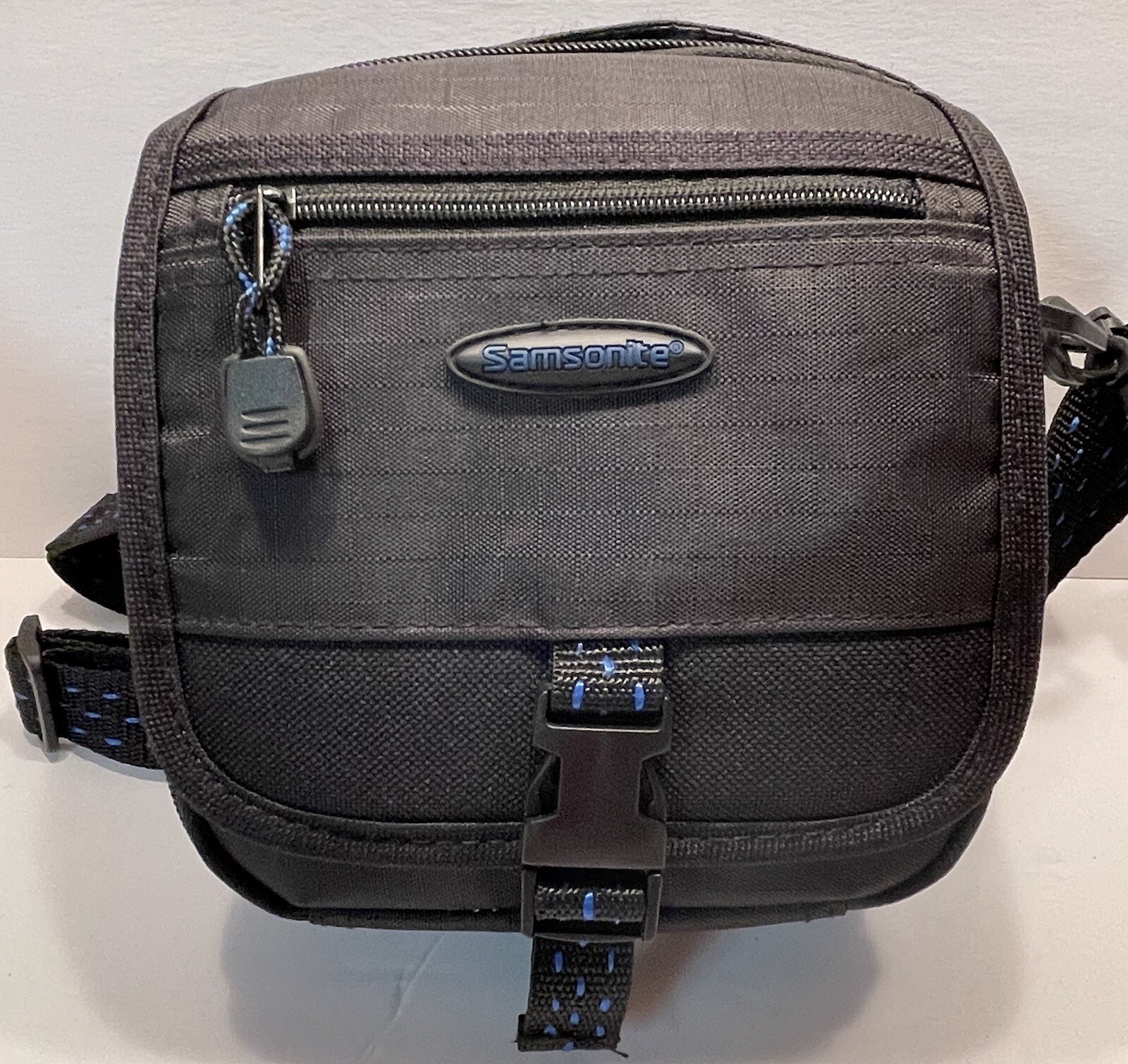 Samsonite Camera Bag Black Adjustable Shoulder Strap Preowned