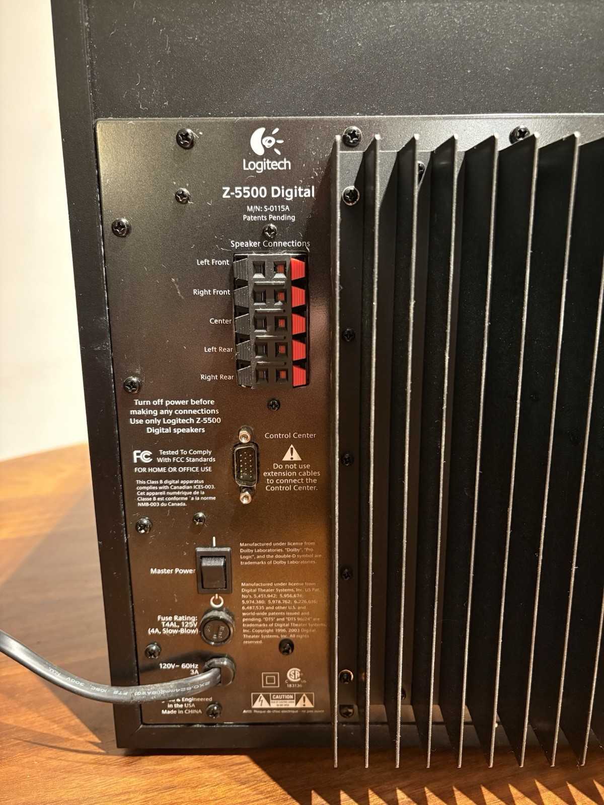 READ Logitech Z-5500 Digital Powered Subwoofer Only Tested Working