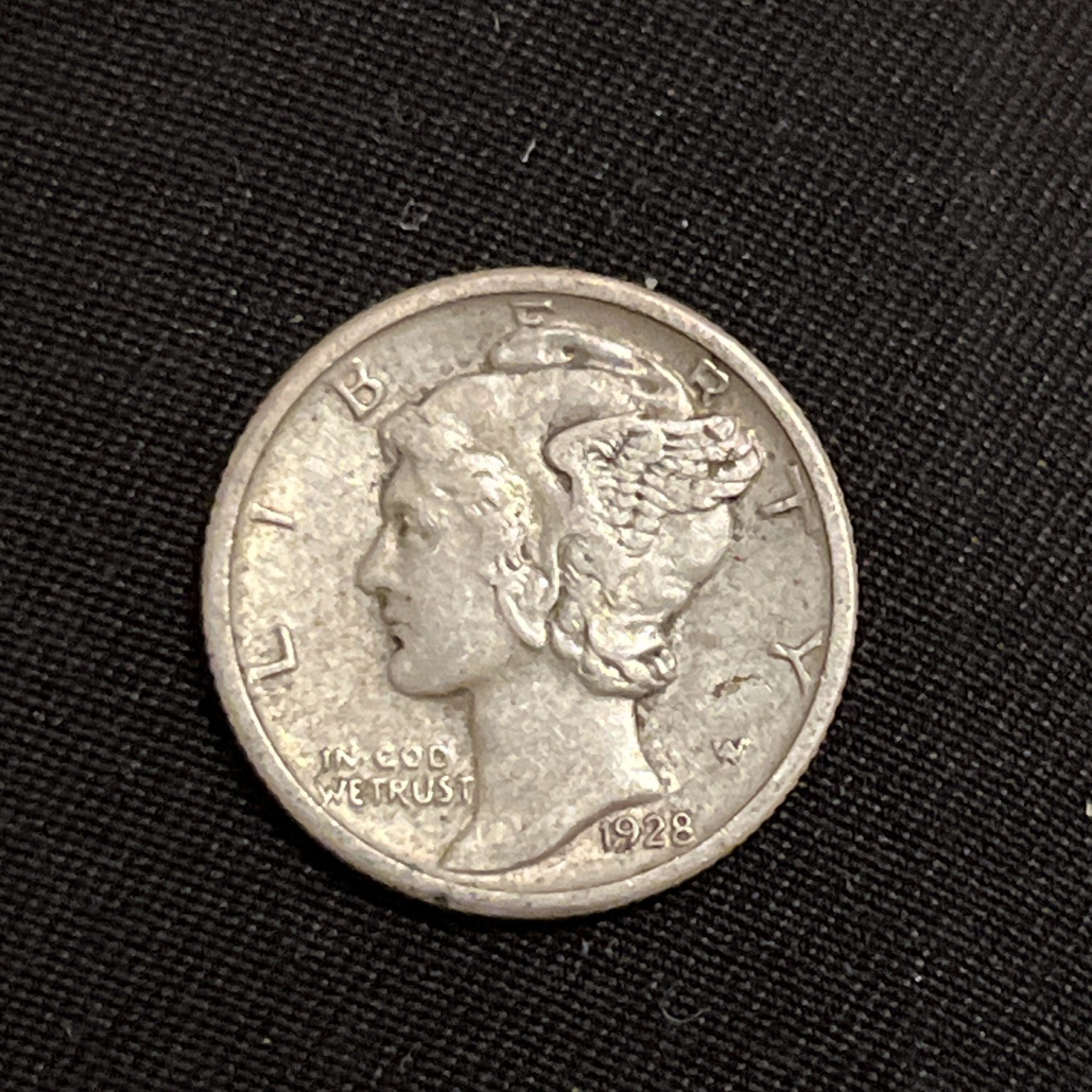 1928 Mercury Dime - XF/AU- 90% Silver Winged Liberty 10C B05