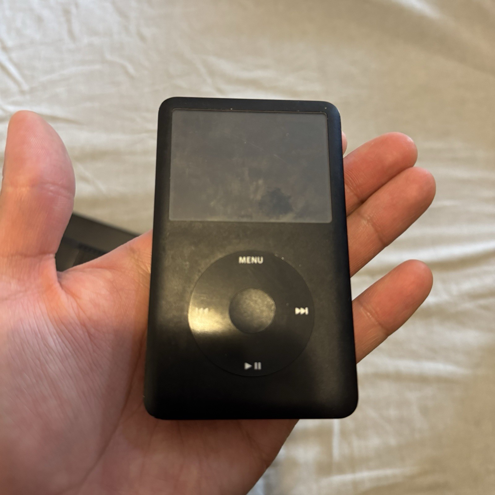 Apple iPod classic 6th Generation Black (80 GB)