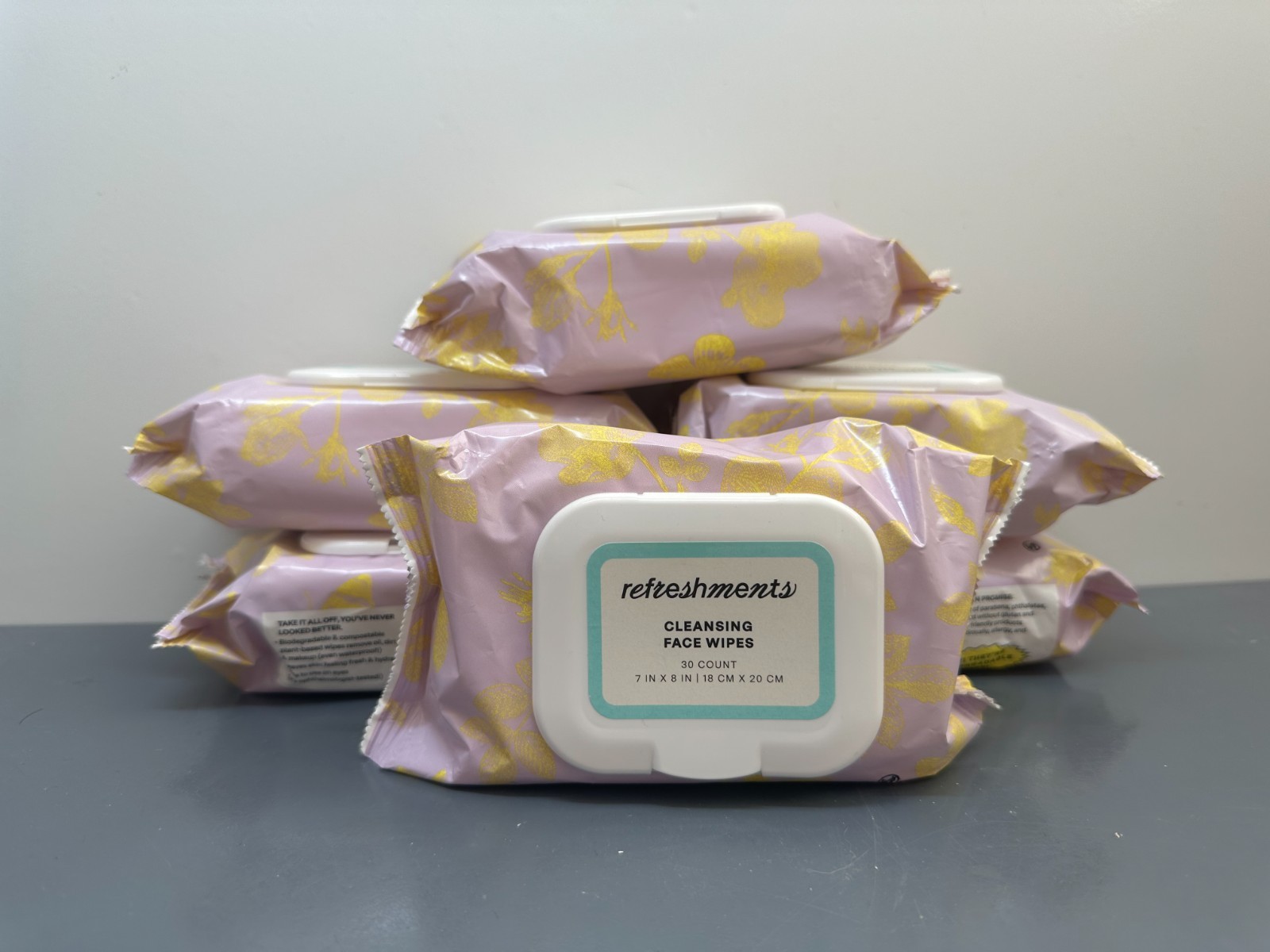 6x Refreshments Face Cleansing Wipes Makeup Remover -  30 Count each (180 total)