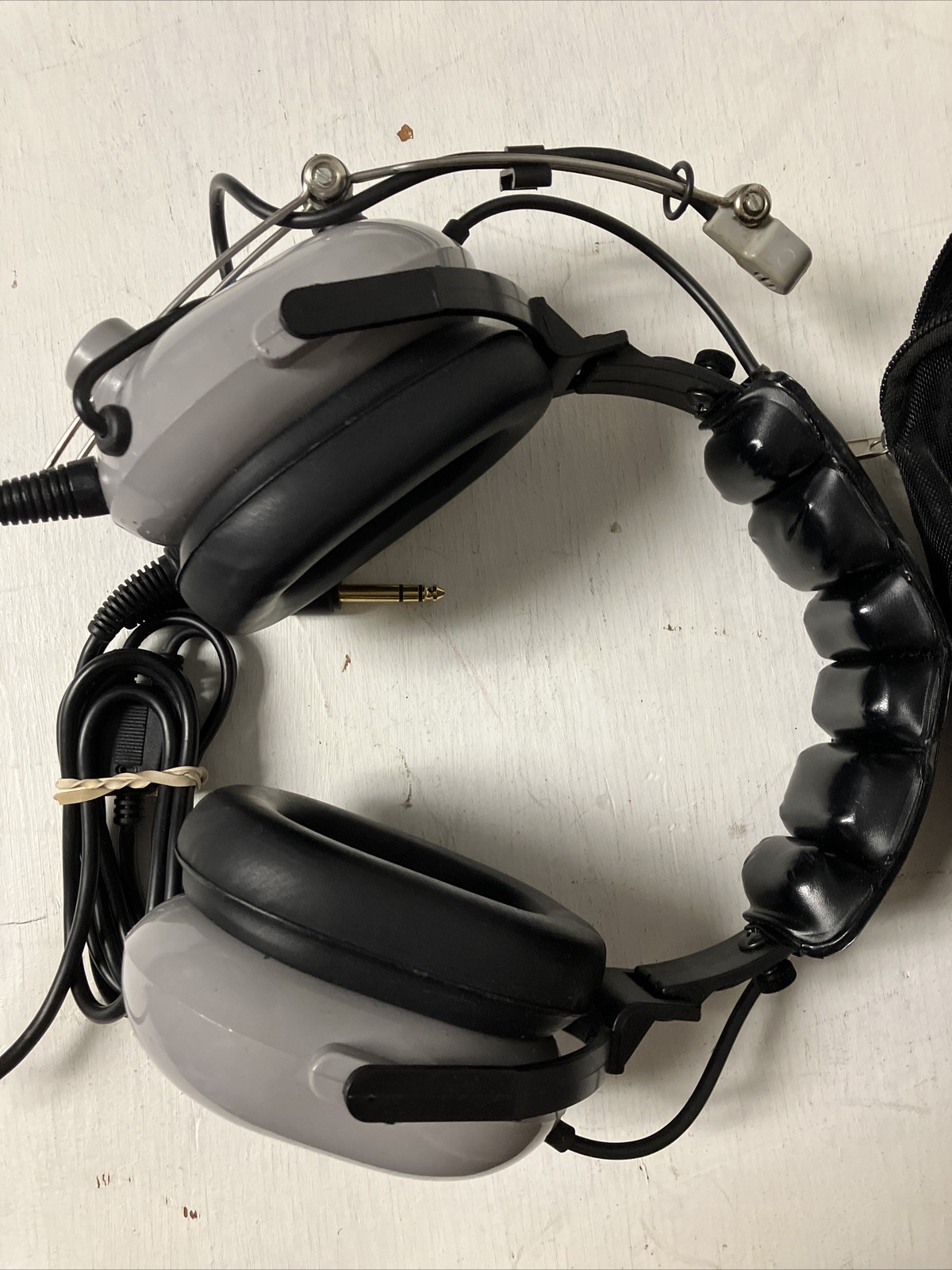 softcomm prince c-45-20 Active Noise attenuating aviation headset