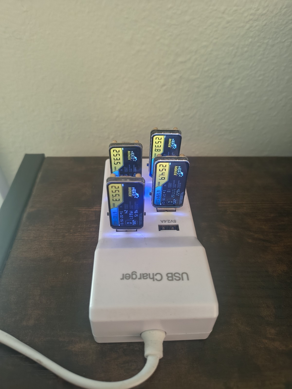Bitcoin NerdMiner V2 USB  4X With Power Hub. Ready to Go Combo  Miner Kit