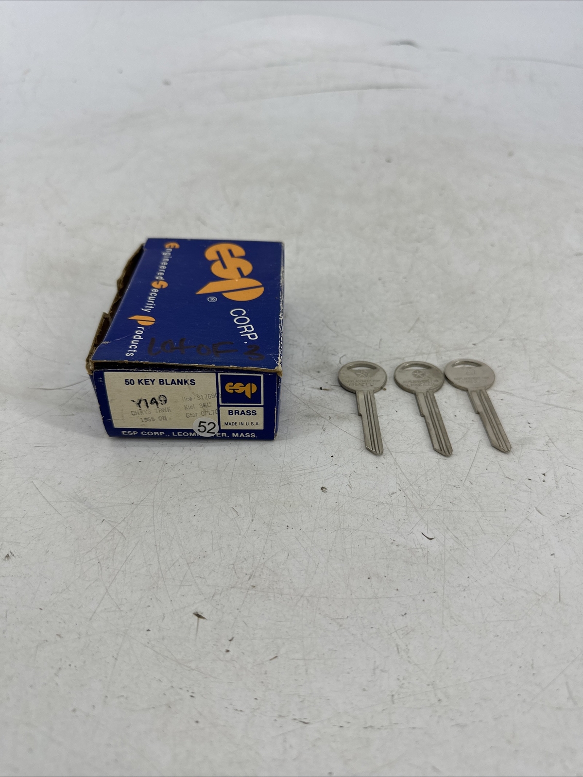 NEW LOT OF 3 Y149 Trunk Key Blank for Chrysler with Logo