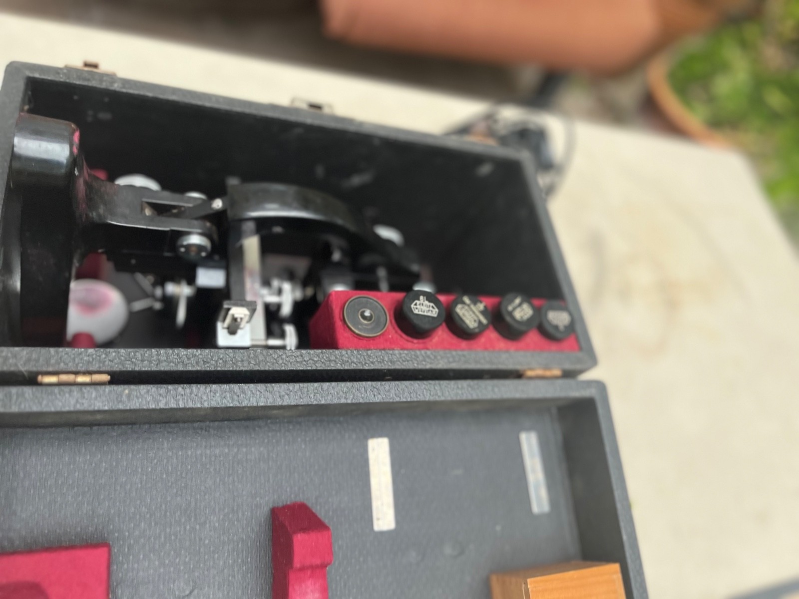 Vintage Ernst Leitz Wetzlar Microscope With Case, Lenses
