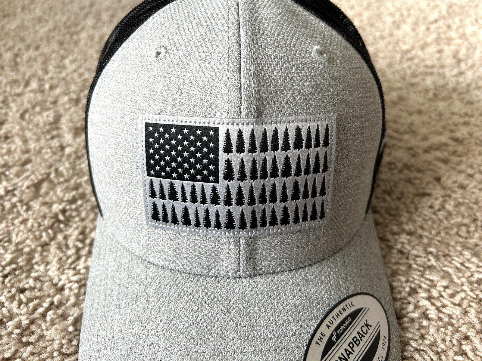Columbia Tree Flag Outdoor Mesh Snapback Cap