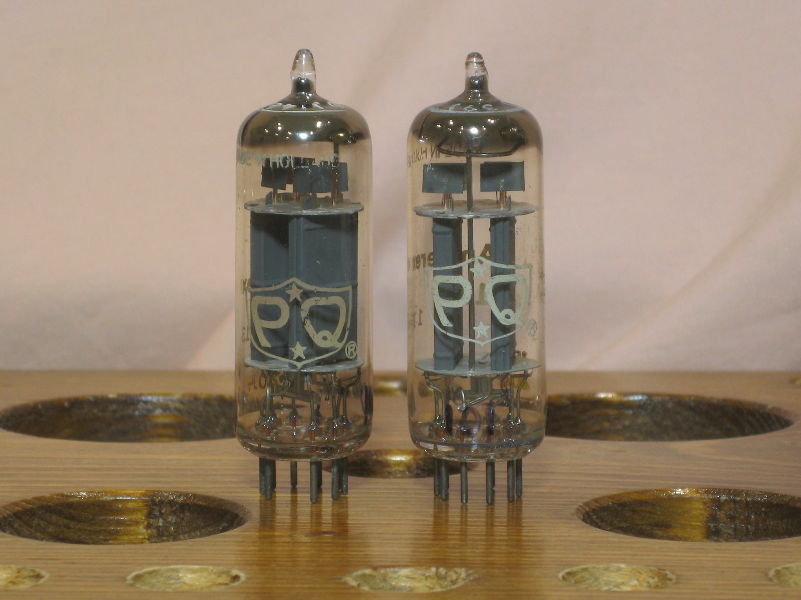 Amperex 7119 / E182CC Matching pair PQ D getter electronic tubes