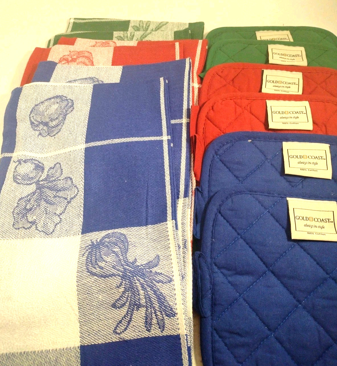 4 Dish Towel 24" x 14" & 4 Potholder Set 7" x 7"  New Gold Coast Set Poly/Cotton