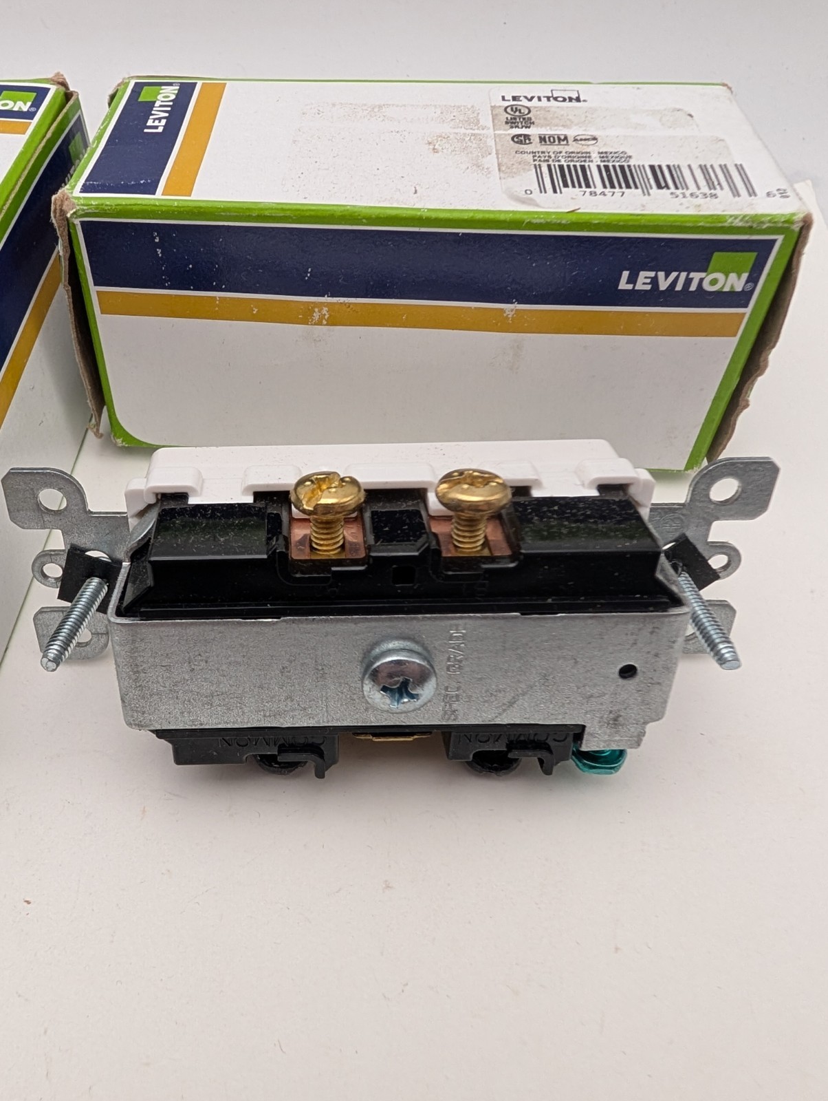 3x LEVITON (5634-W) TWO SINGLE POLE STACK SWITCHES IN WHITE (New, PKG Wear)