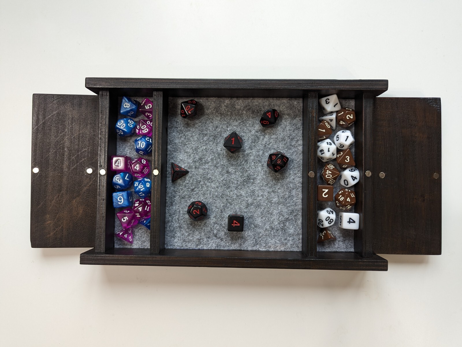 Dice tray Dice holder | Many felt colors | Dice box | Perfect Gift for D&D Fans