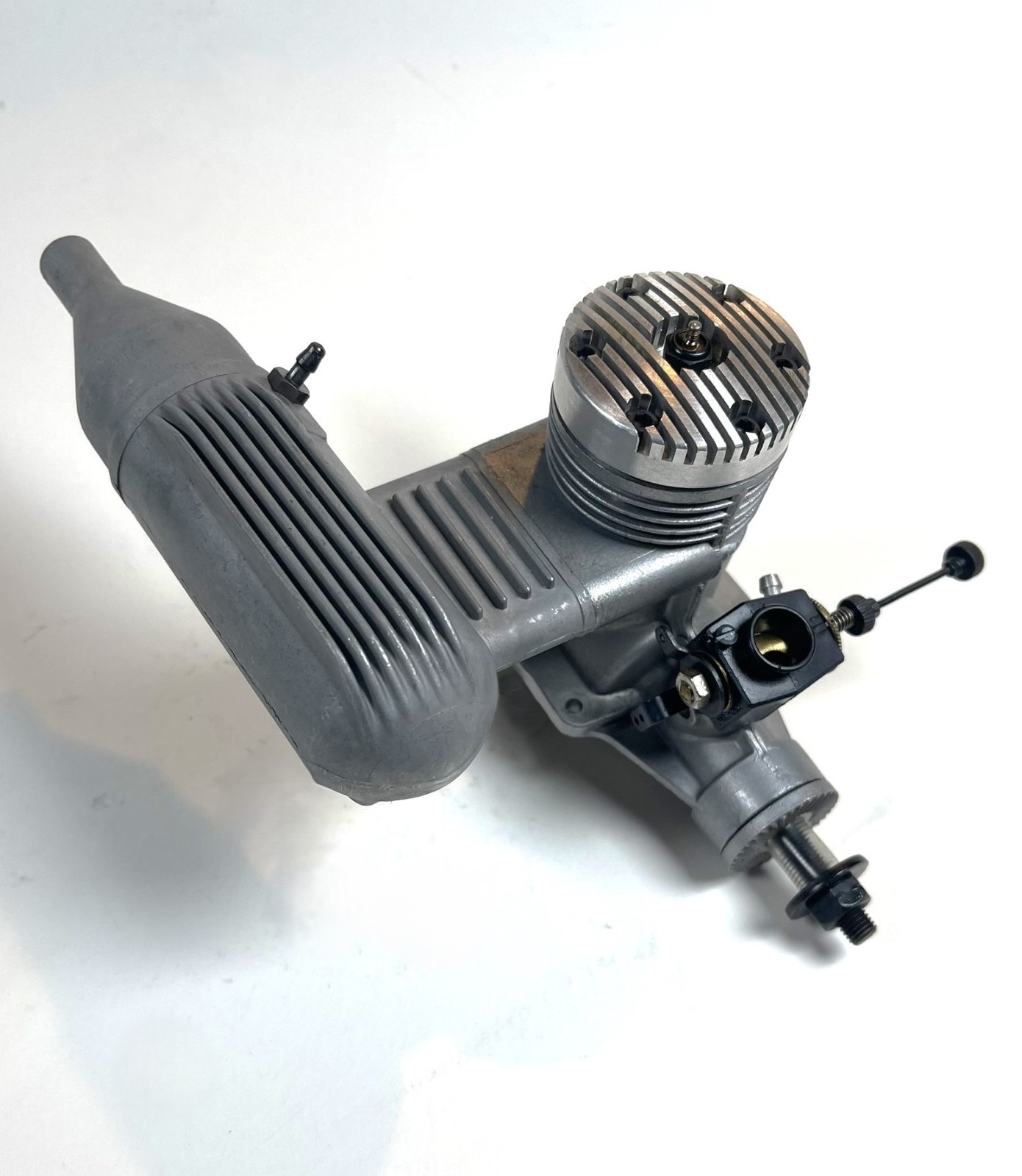 K&B 61 R/C ABC Engine w/ PERRY Carburetor And Muffler