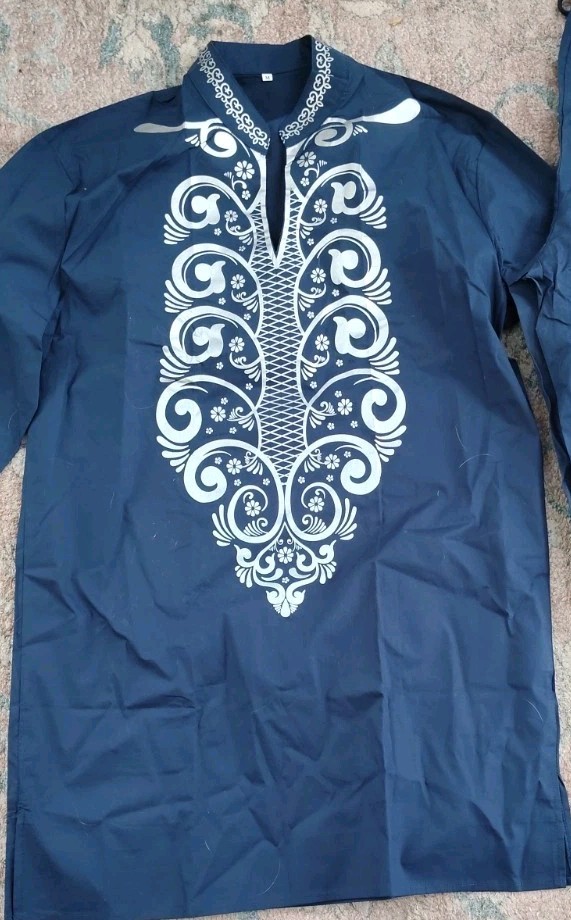 Daupanzees Mens African 2 Piece Set Long Sleeve Medium