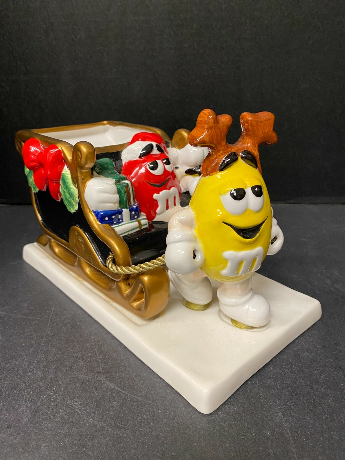 M&M's Christmas Sleigh FTD Mars Planter Rare