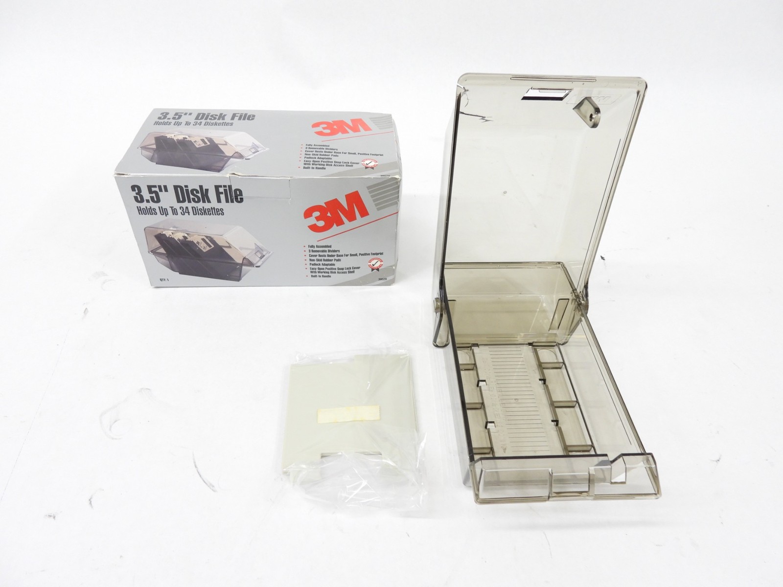 3M 3.5" Vintage Computer Disk File Holds 34 Diskettes With Original Box (nice)