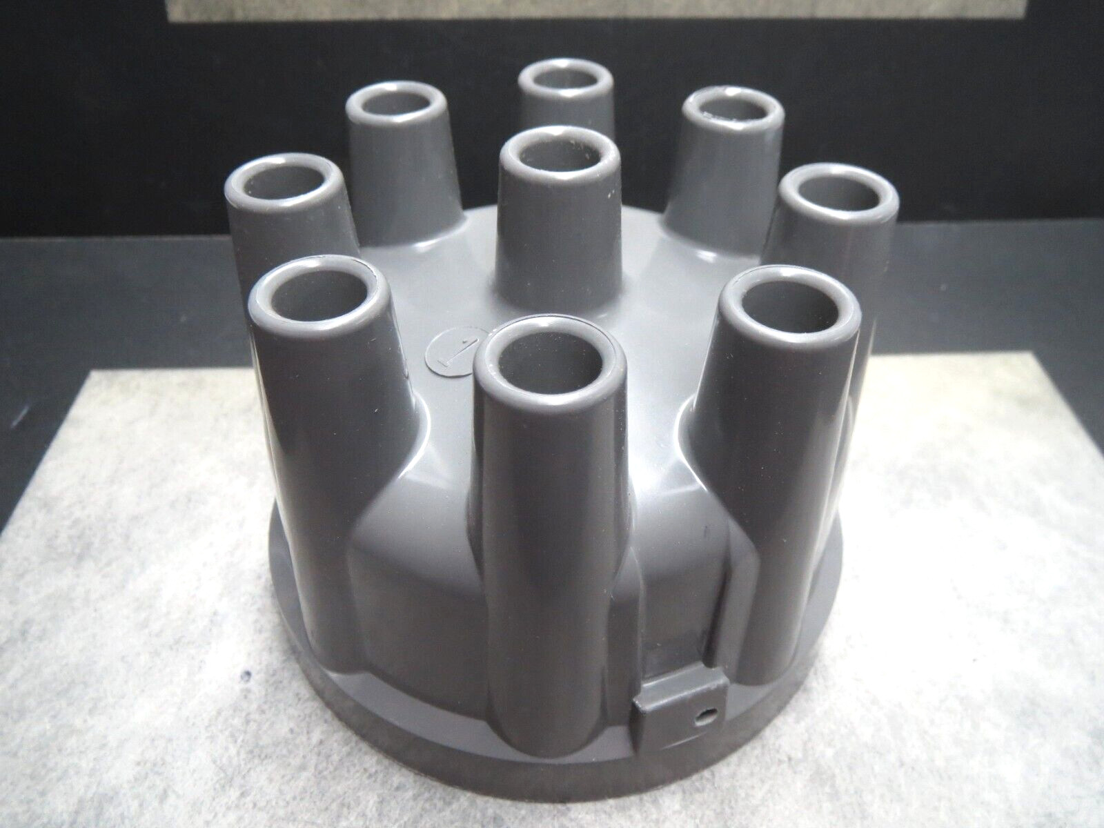 Distributor Cap for International Harvester BWD C176 Made in USA - Ships Fast!