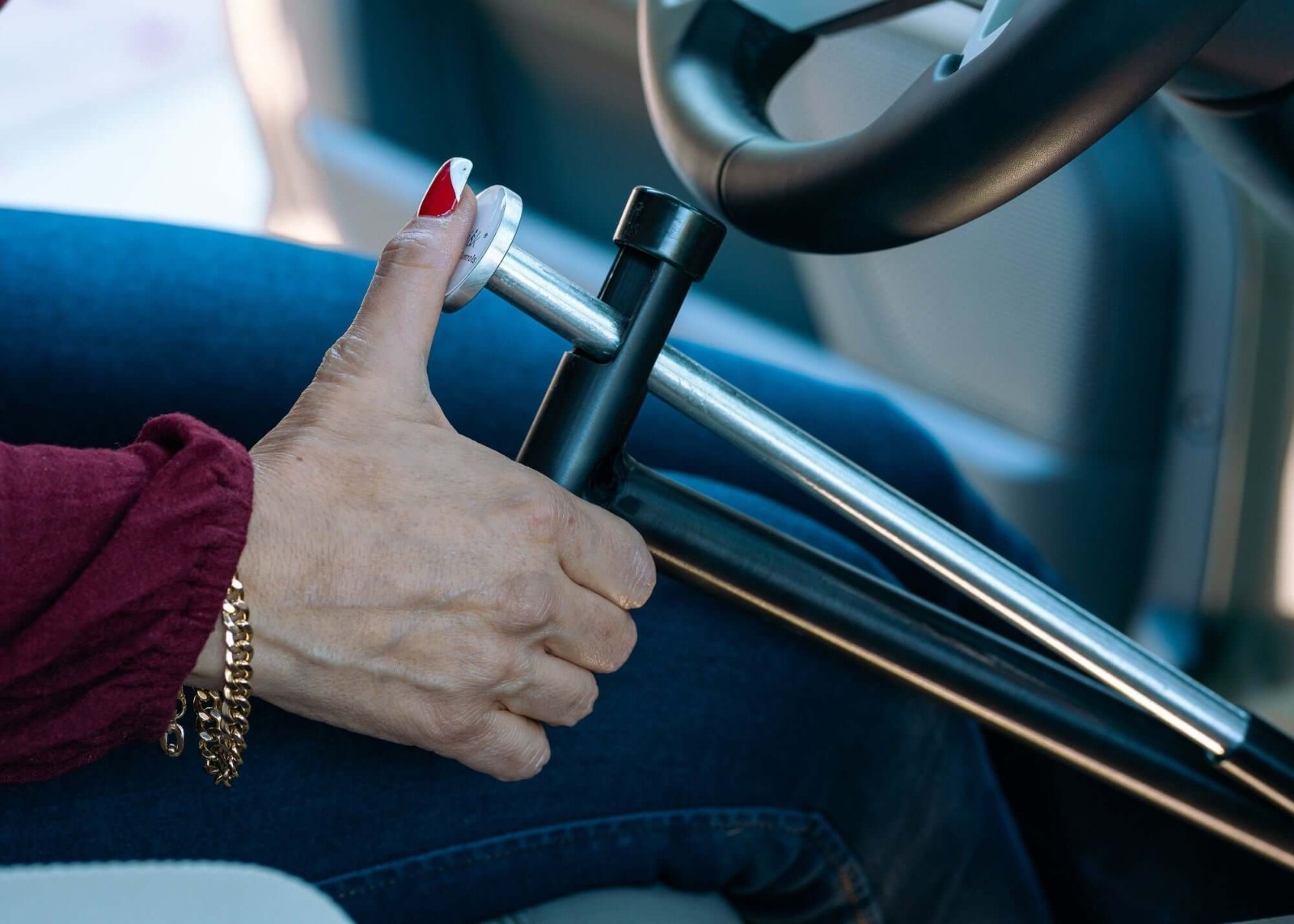 QuicStick Push Pull Portable Hand Control