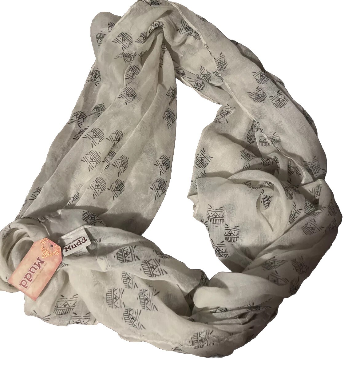 Infinity Scarf  OWLS Sheer Off White Lightweight NWT MUDD Brand