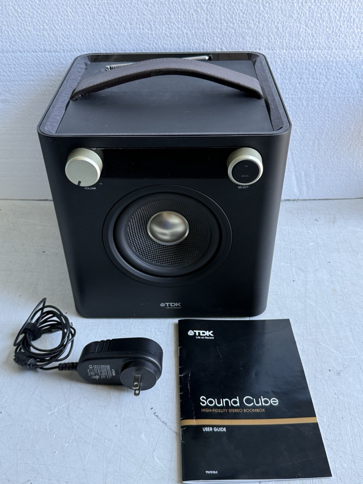 TDK TP6701BLK Life on Record Sound Cube Audio System AS IS READ!