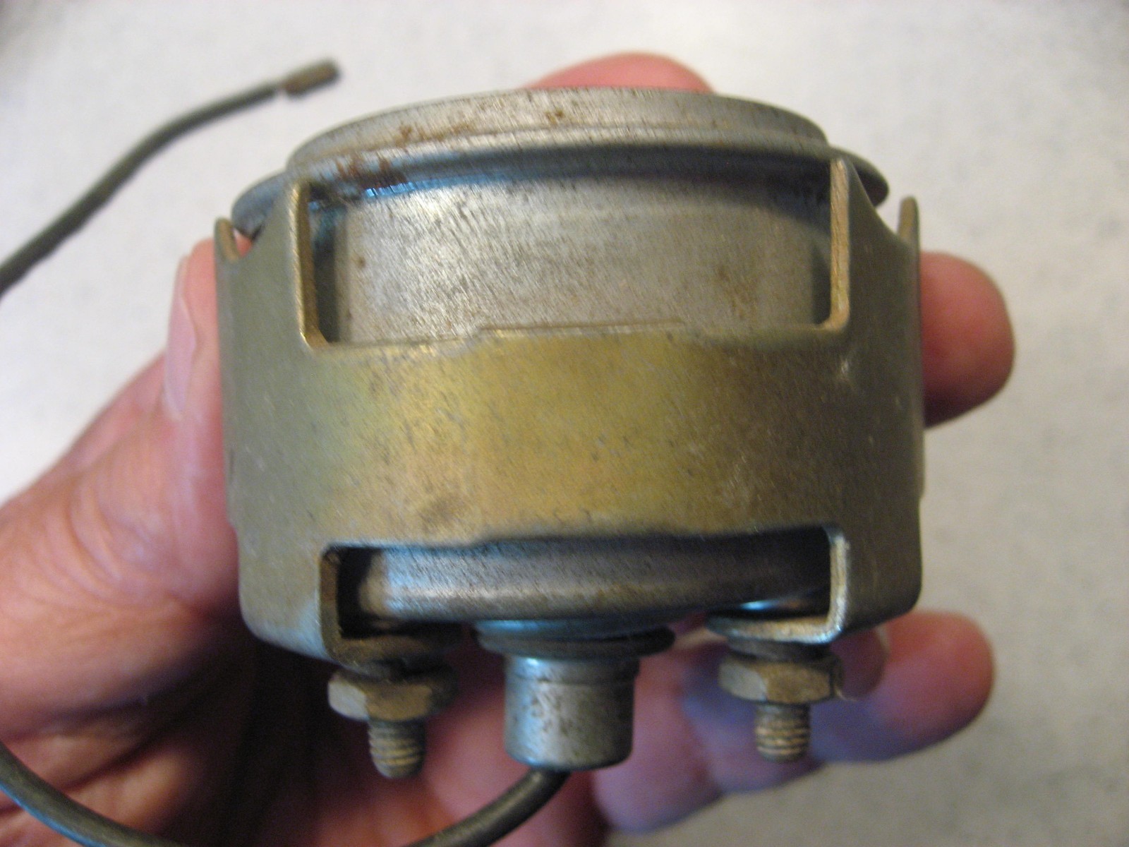 Vintage AC Spark Plug Air Pressure Gauge 0-150 PSI with Bracket