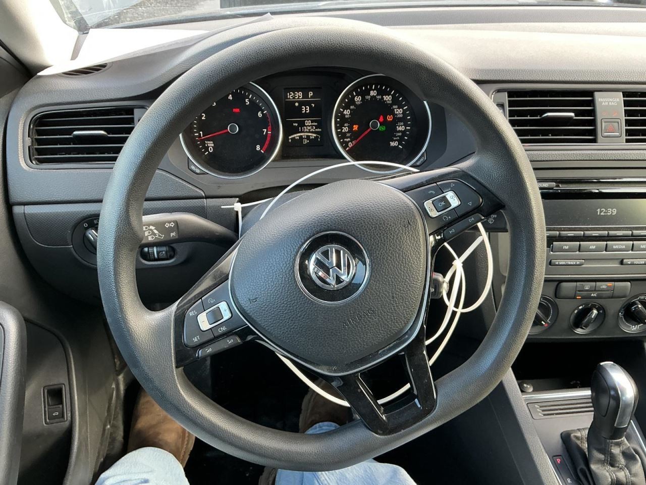 JETTA 2015 Glove Box 4943318