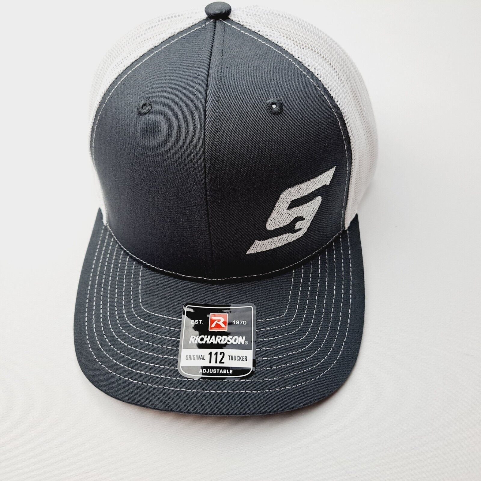 Richardson 112 Trucker Cap Hat Mesh Snapback Gray & White Snap-On Embroidered