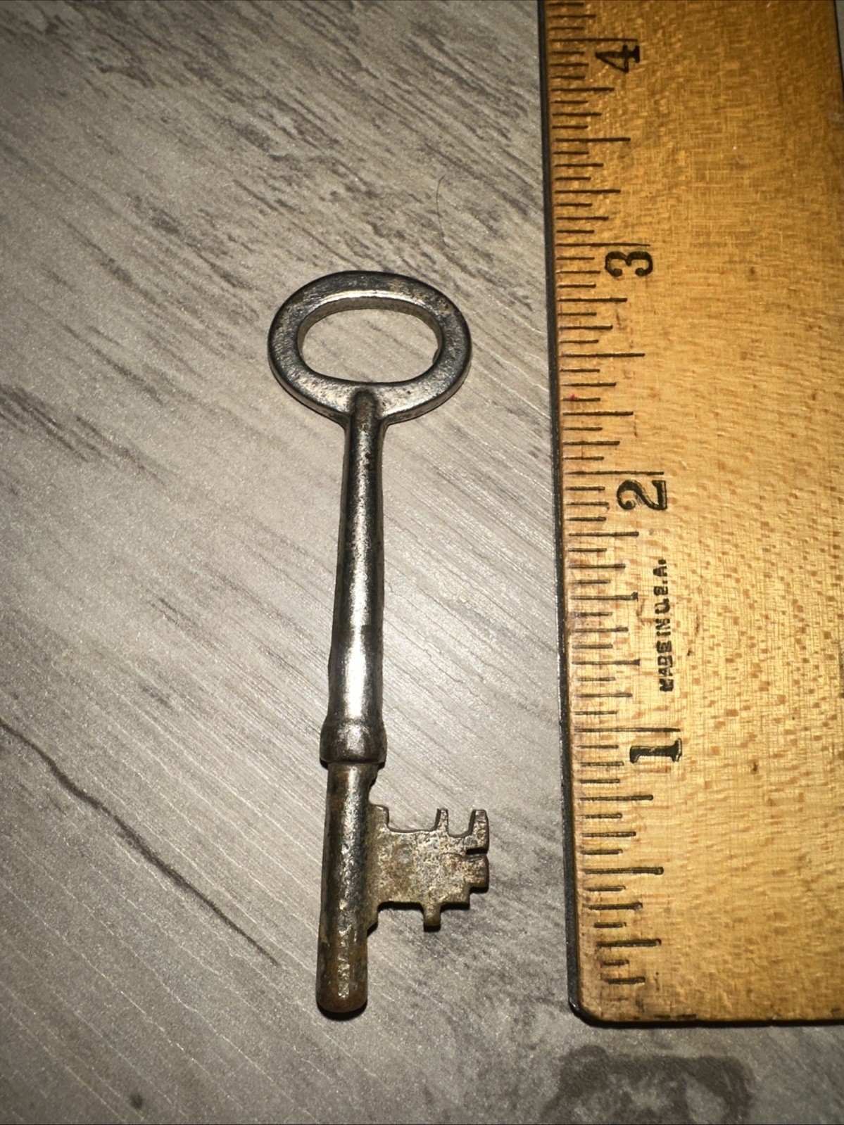 Antique Skeleton Key Solid Barrel Unique Tip Design!! Legit Antique Key #2