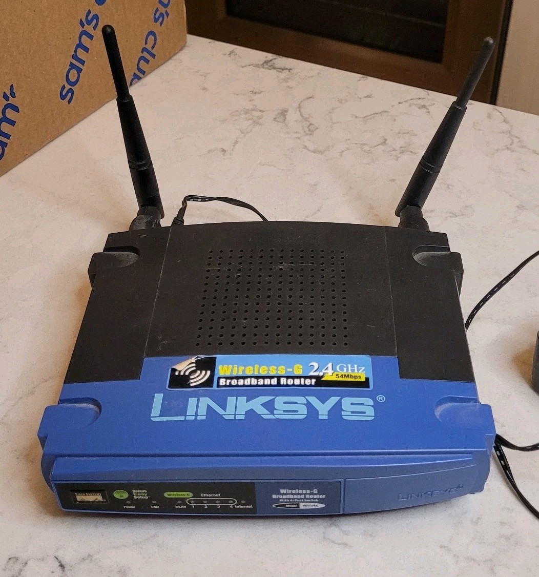Linksys WRT54G Wireless G Router — Tested & Working