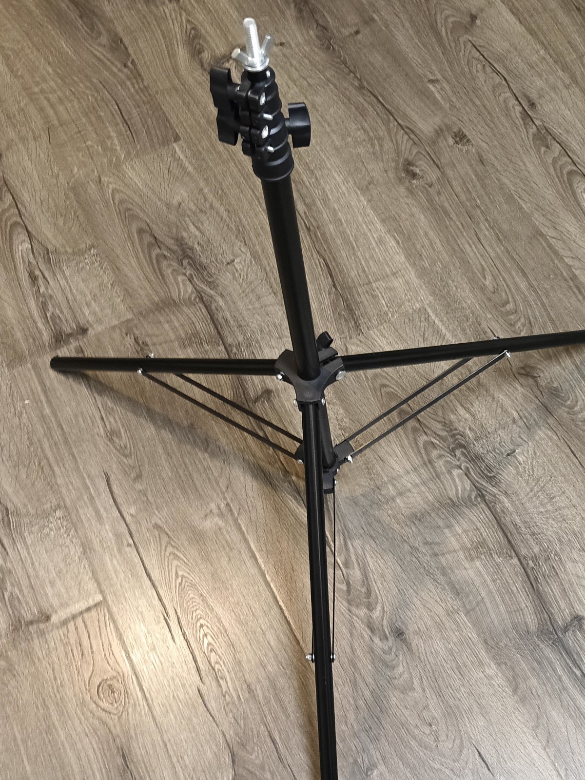 Ultra-Lightweight Retractable Tripod Extends to 96" - Multiple Uses