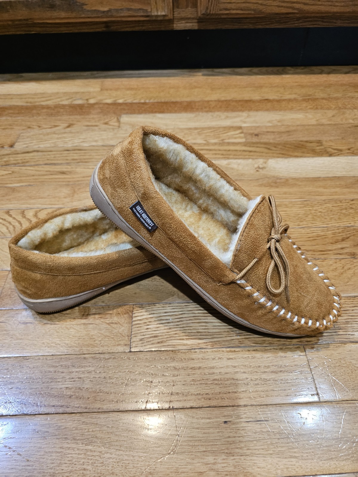 Great Northwest Clothing Co Micro Suede Men's Slippers 9M New