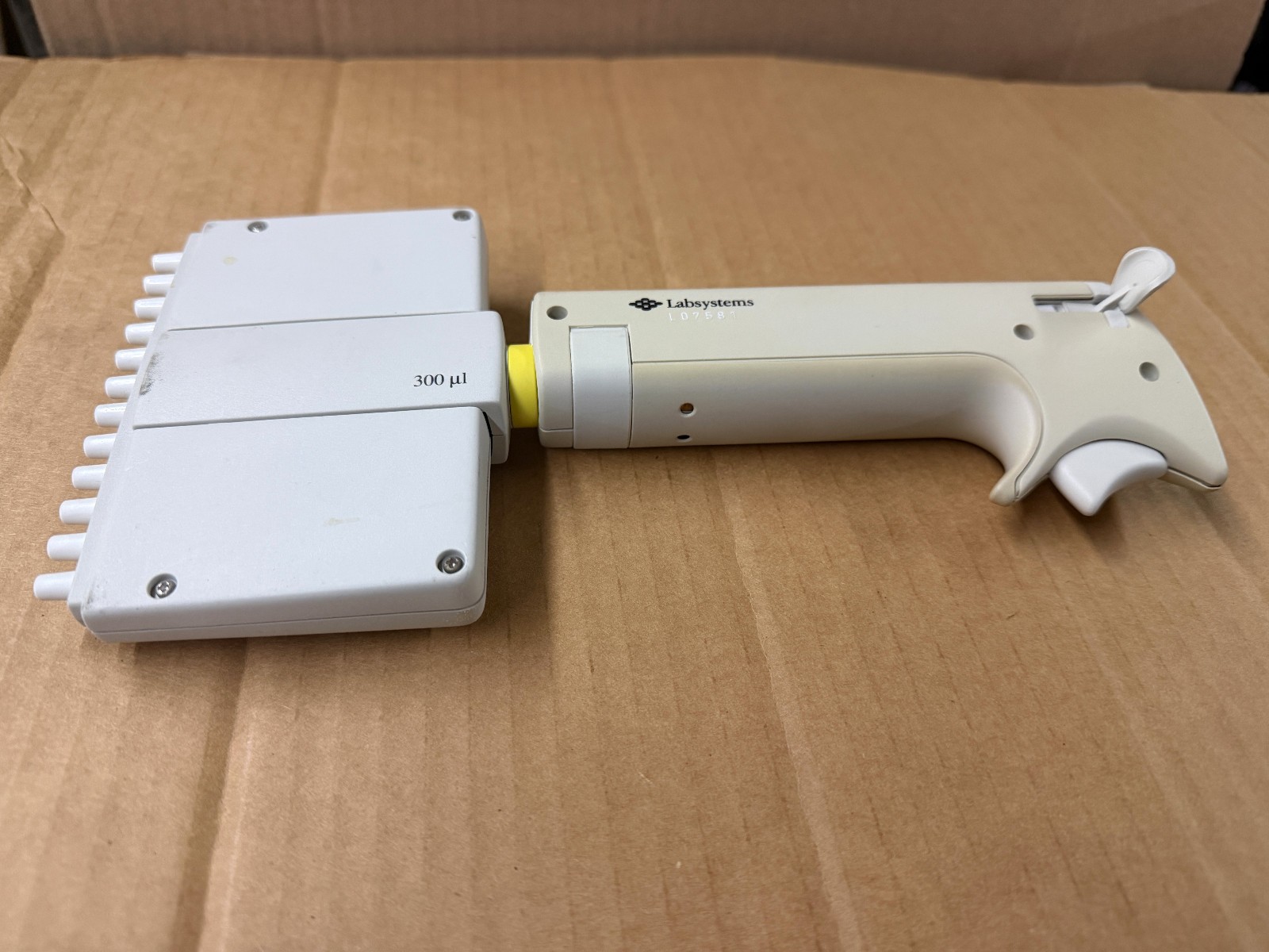 Thermo Labsystems Pipette 300uL 12 Channel