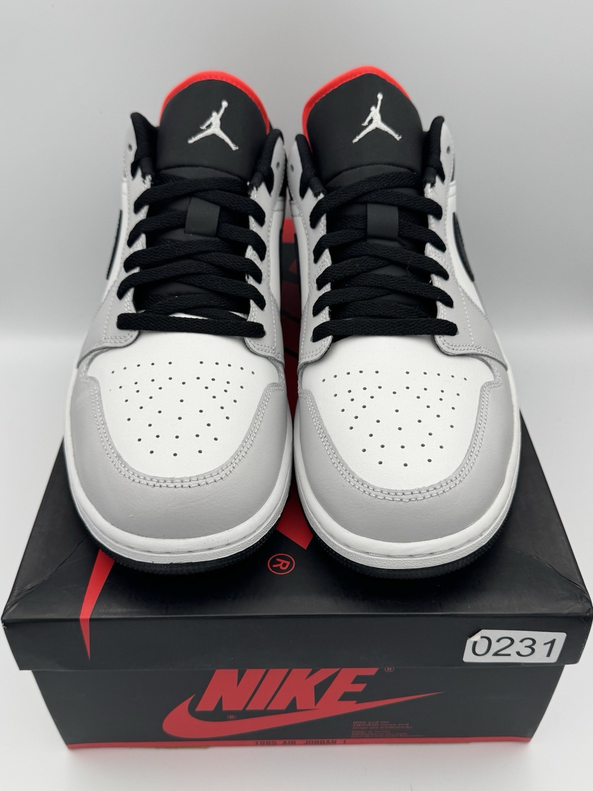 Nike Air Jordan 1 Low Neutral Grey Infrared Men's 553558-045 New Replacement Box