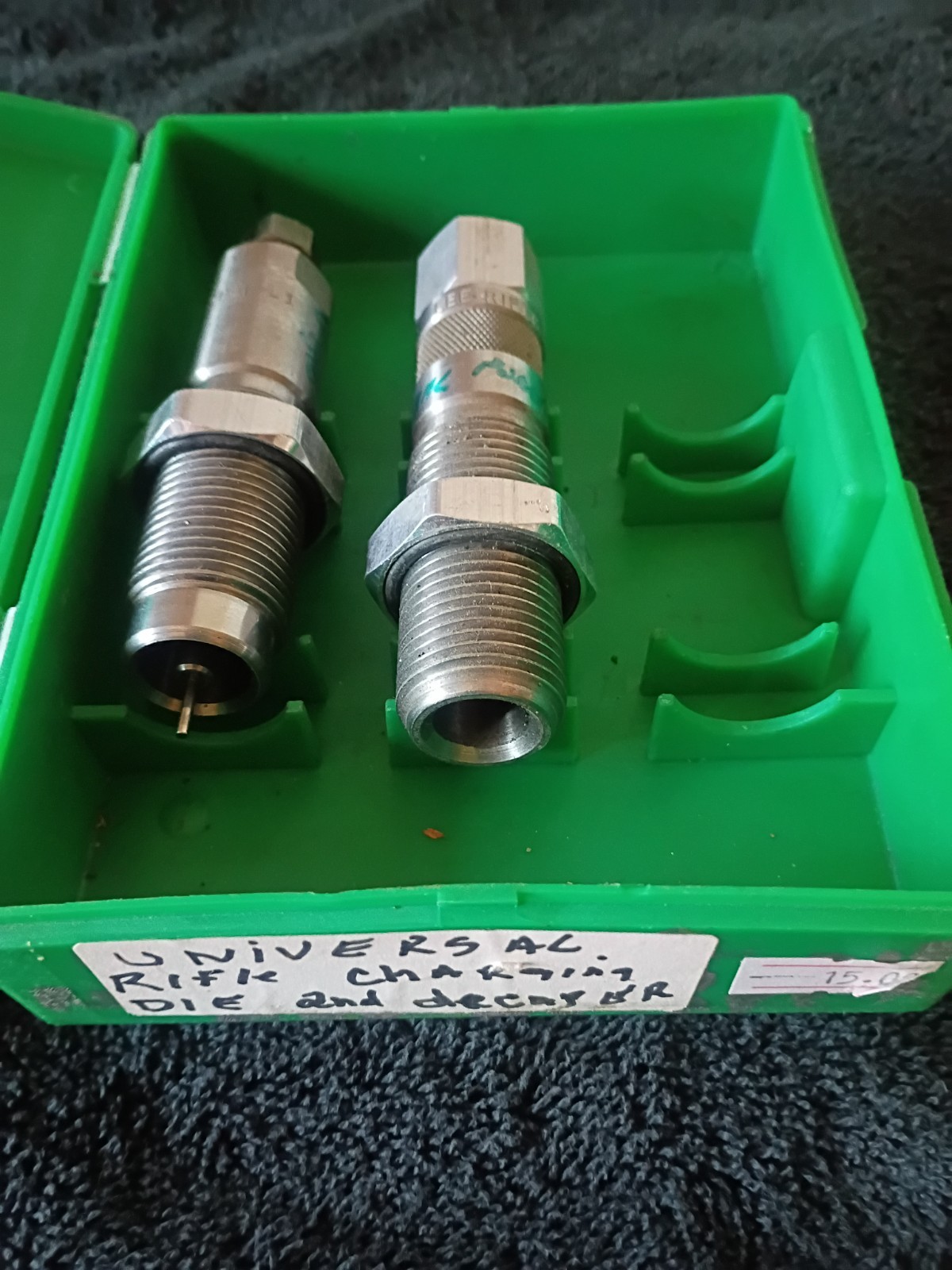 Lee universal rifle charging die and decapping die set in rcbs box