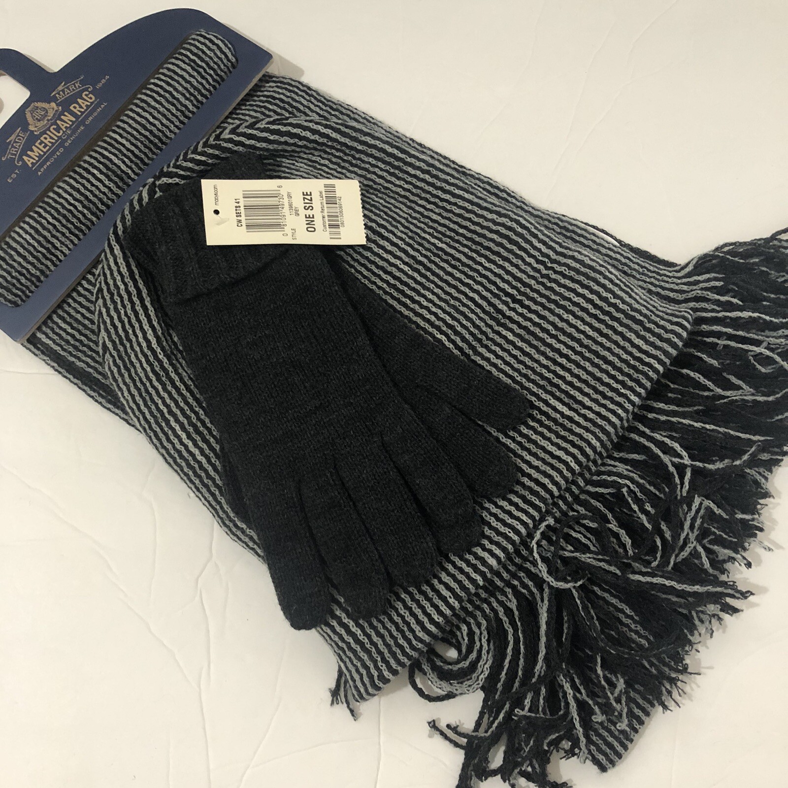 AMERICAN RAG CIE Mens 3-Pc Winter Set Fringe Scarf Beanie Gloves Gray NWT