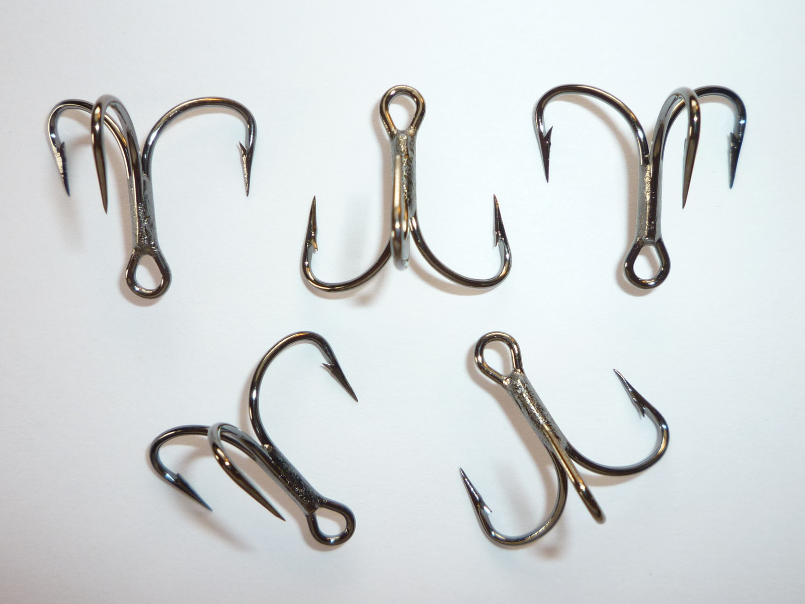 25 Mustad KVD-Classic TG76-BN Short-Shank 1X Triple-Grip (Size 4) StandardPoint*