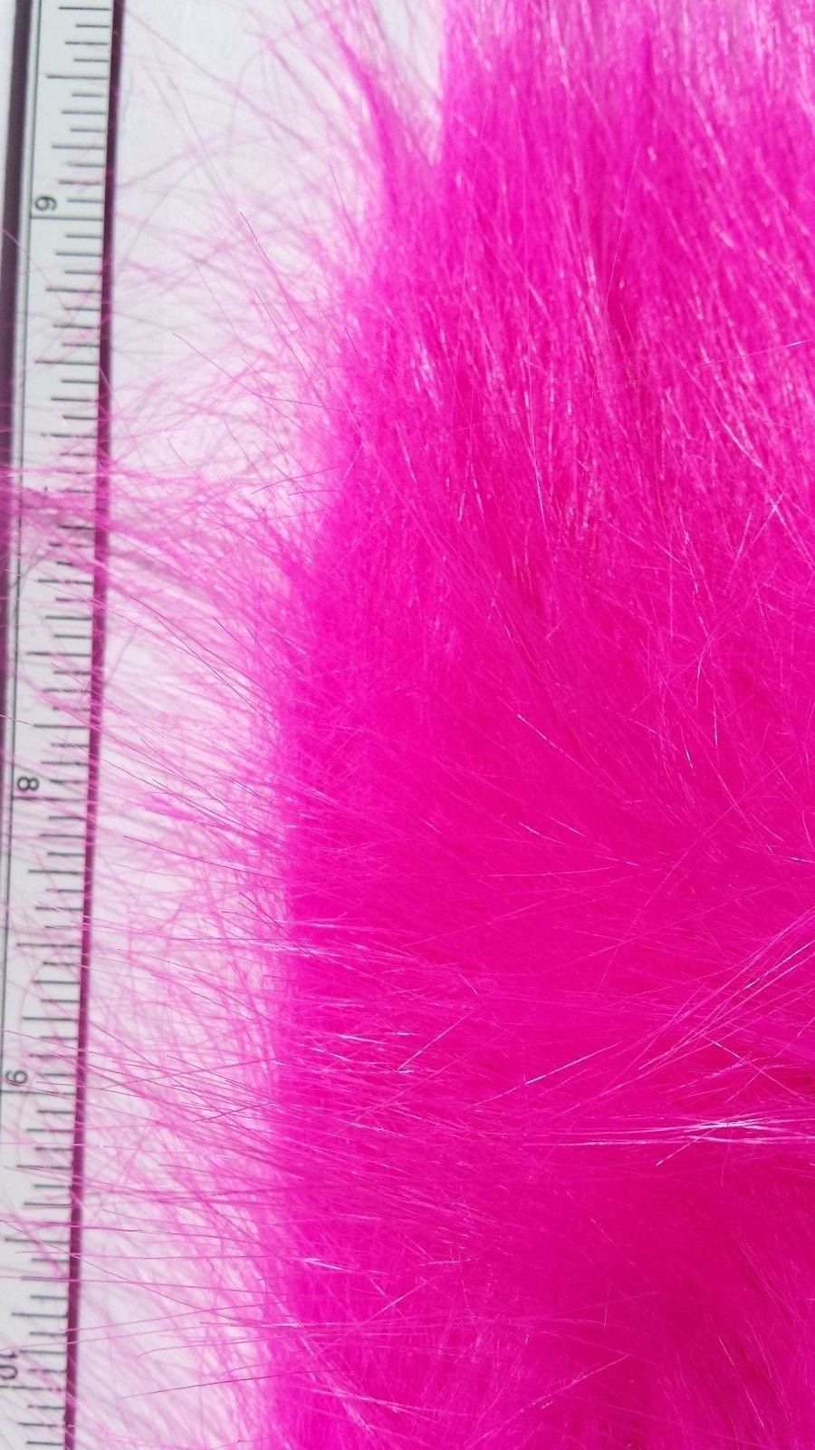 HARELINE DUBBIN " EXTRA SELECT CRAFT FUR " CERISE Fly Tying