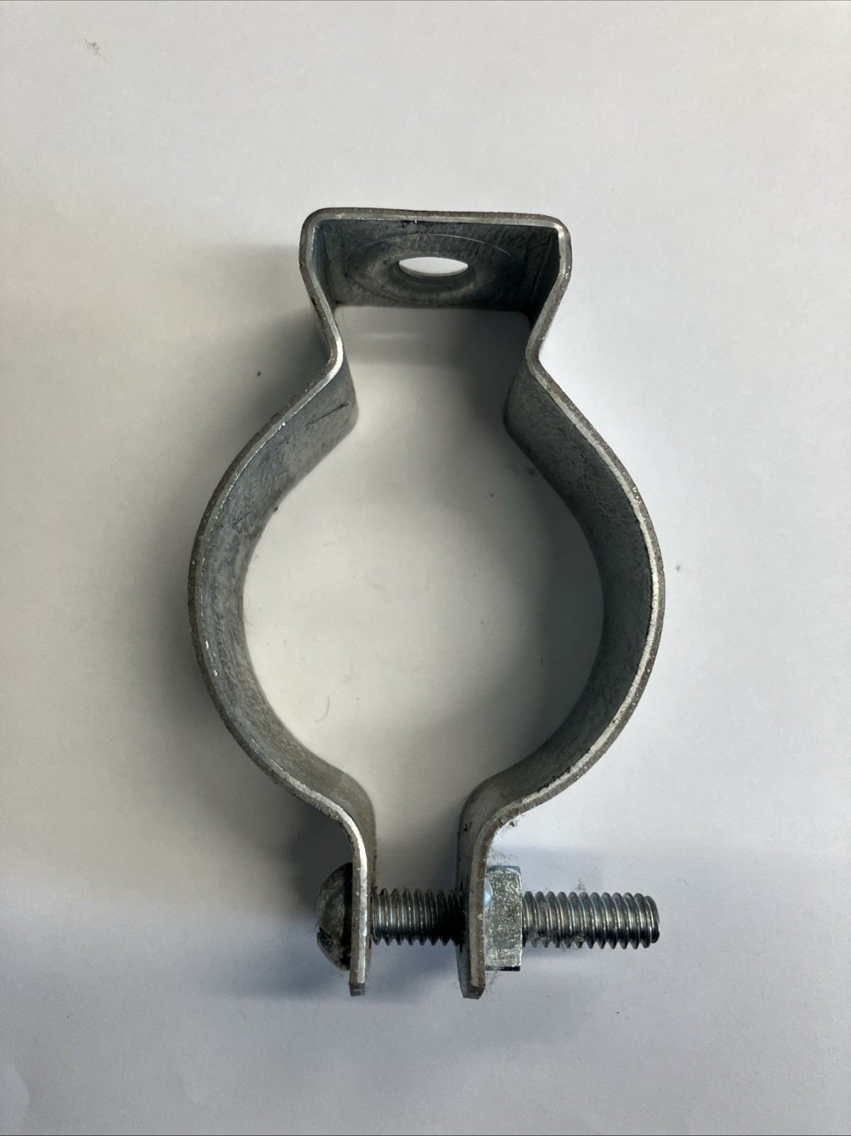 MINERALLAC SIZE #4 CONDUIT HANGER STEEL STRAP