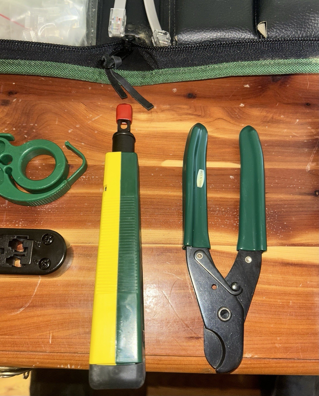 NEW - GREENLEE 45579 CATEGORY 5 DATA TERMINATION & TEST KIT