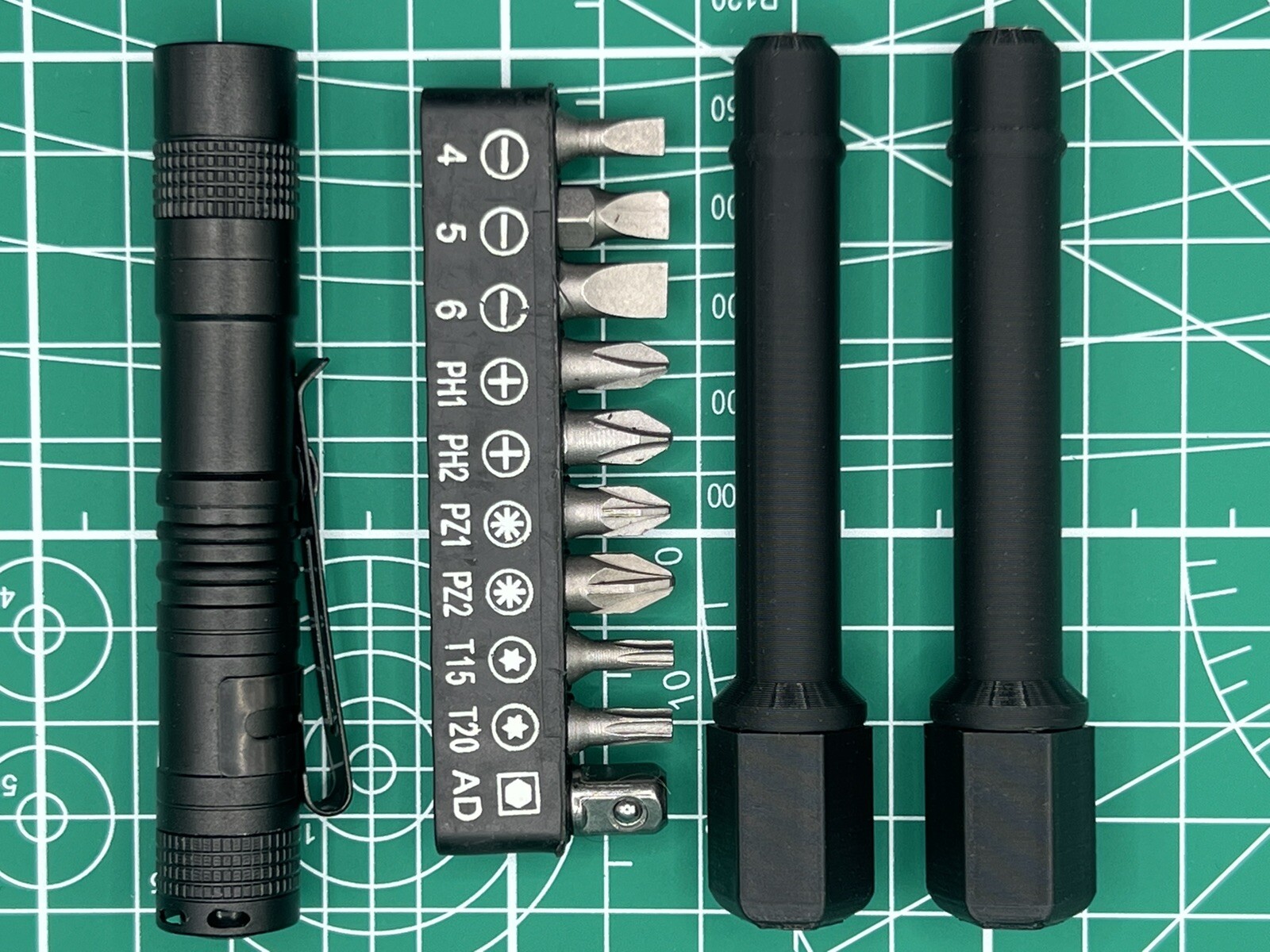 For/Multitool/EDC Tool. -2 Bit Holders-Bit Set- and -Flashlight-
