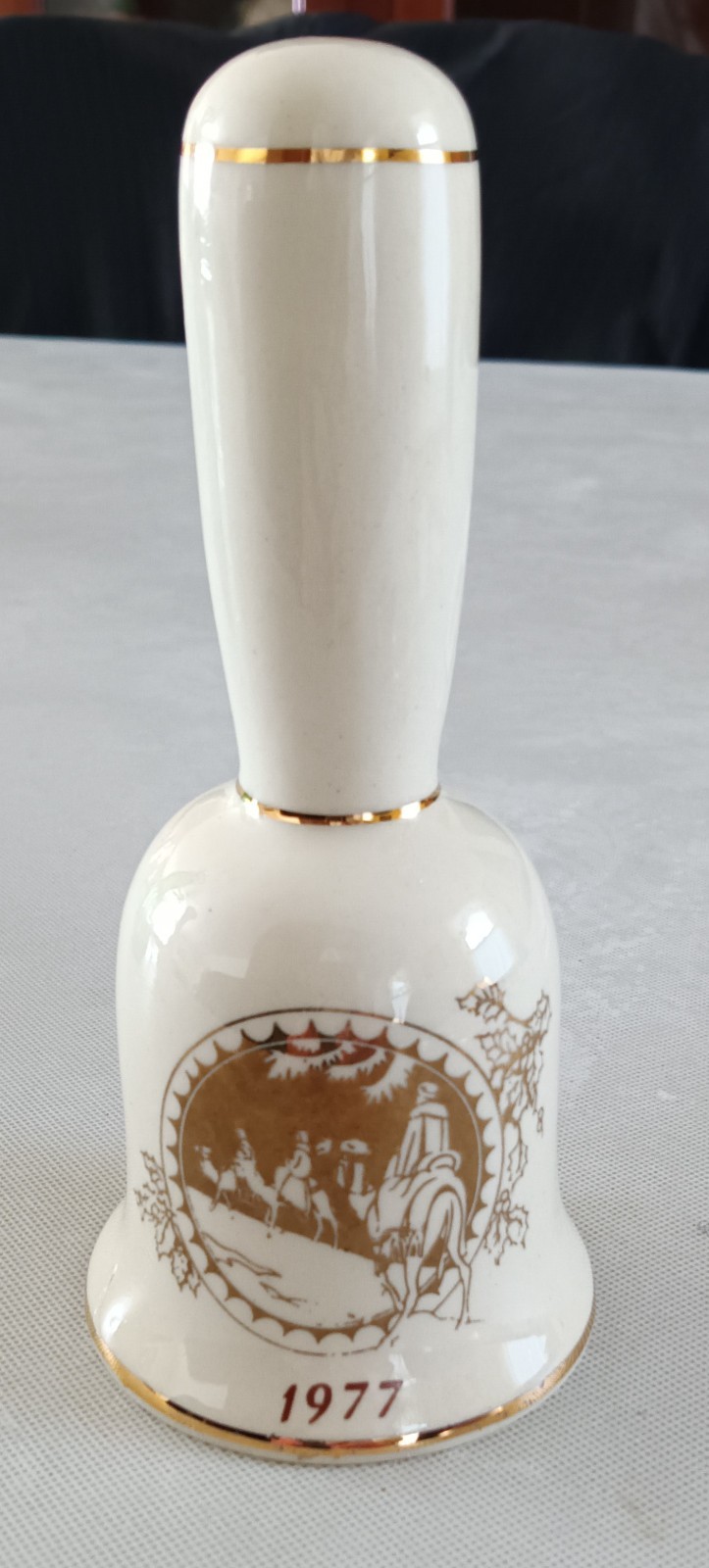 1977 Christmas Bell, Citizens National Bank, Marietta OH