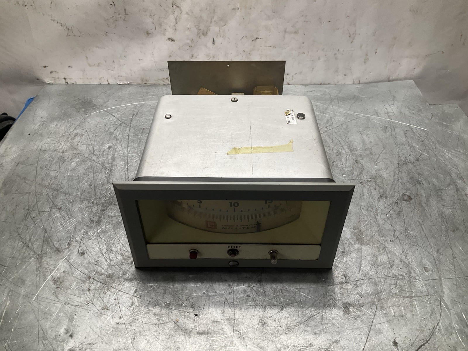 Leeds Northrup Milli Temp 7110-0001 0-2000 F