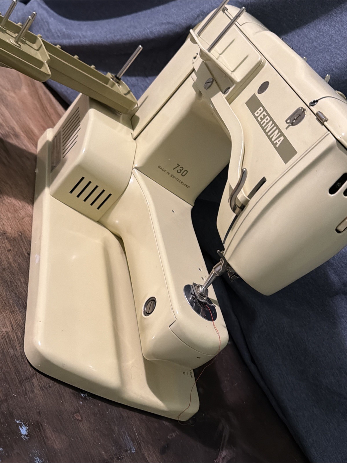 BERNINA Record 730 Record Sewing Machine w/extras * Vintage *