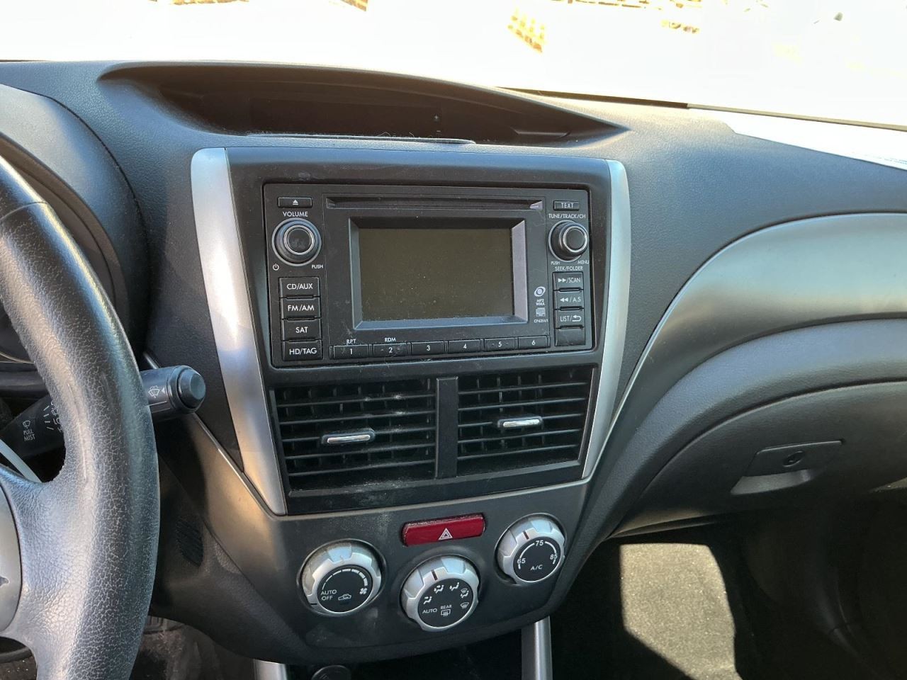 FORESTER 2013 Glove Box 4997829