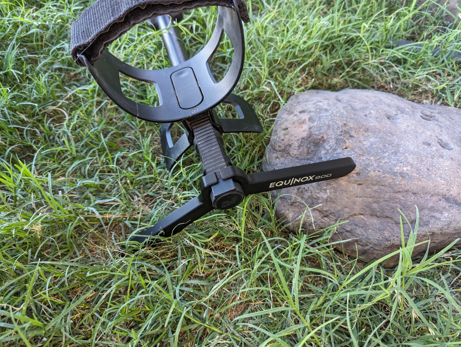 Parts Kit For Minelab Equinox 900 Metal Detector Wall Hanger And Kickstand
