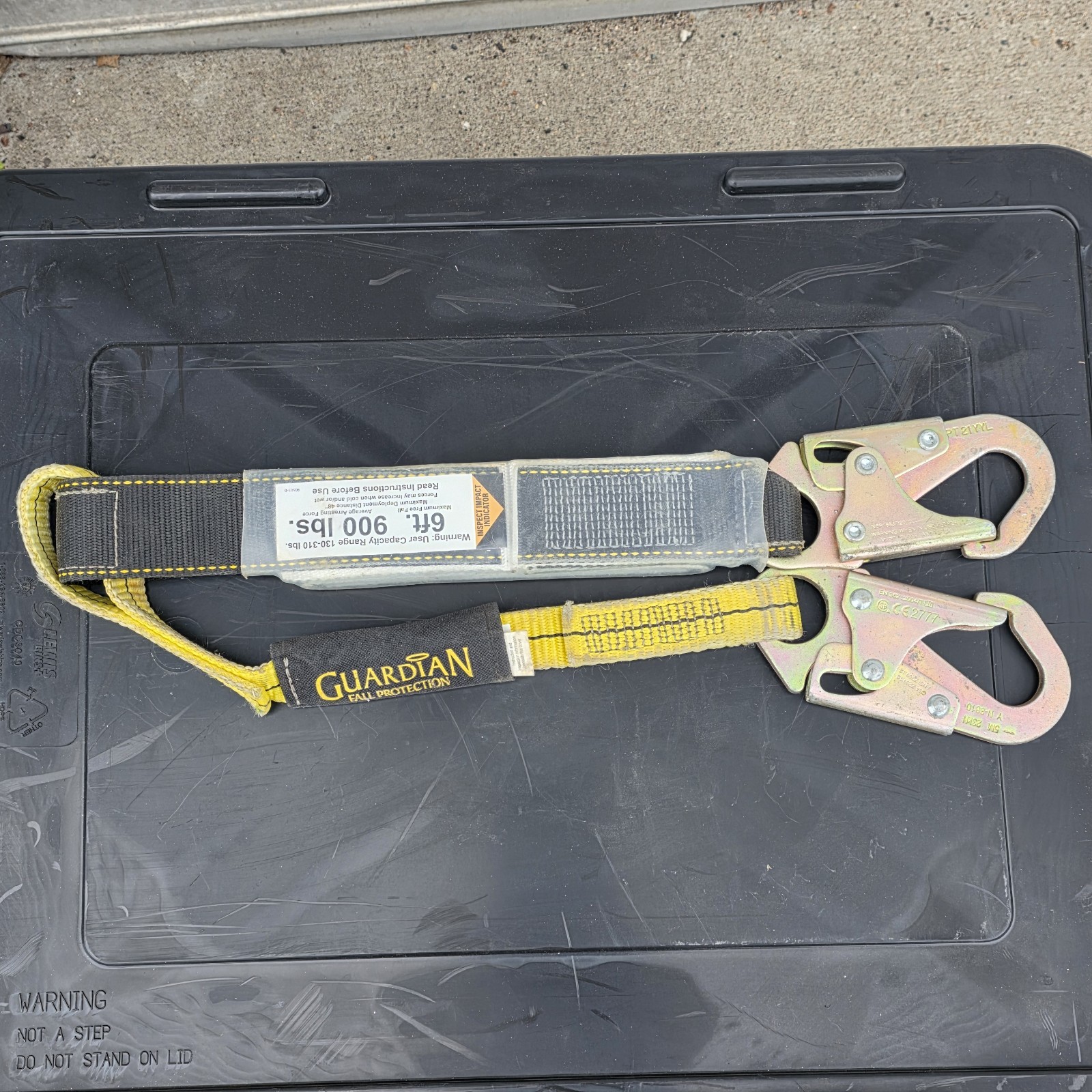 Guardian 01214 Fall Protection Lanyard 6ft Shock Absorbing 900 lb ANSI Z359...
