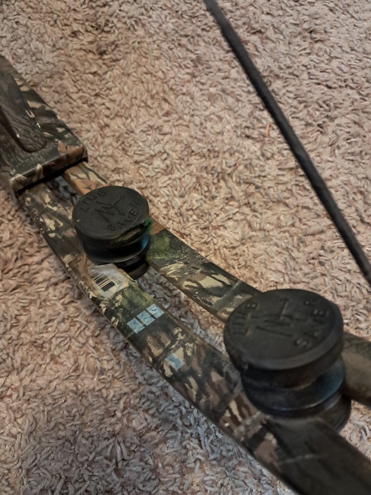 Golden Eagle SplitFire Right Hand Compound Bow 90lb / 29" Draw Length
